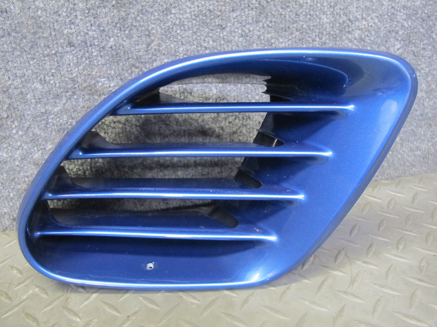 2003-2004 Porsche Boxster 986 Right & Left Side Quarter Air Intake Vent Set