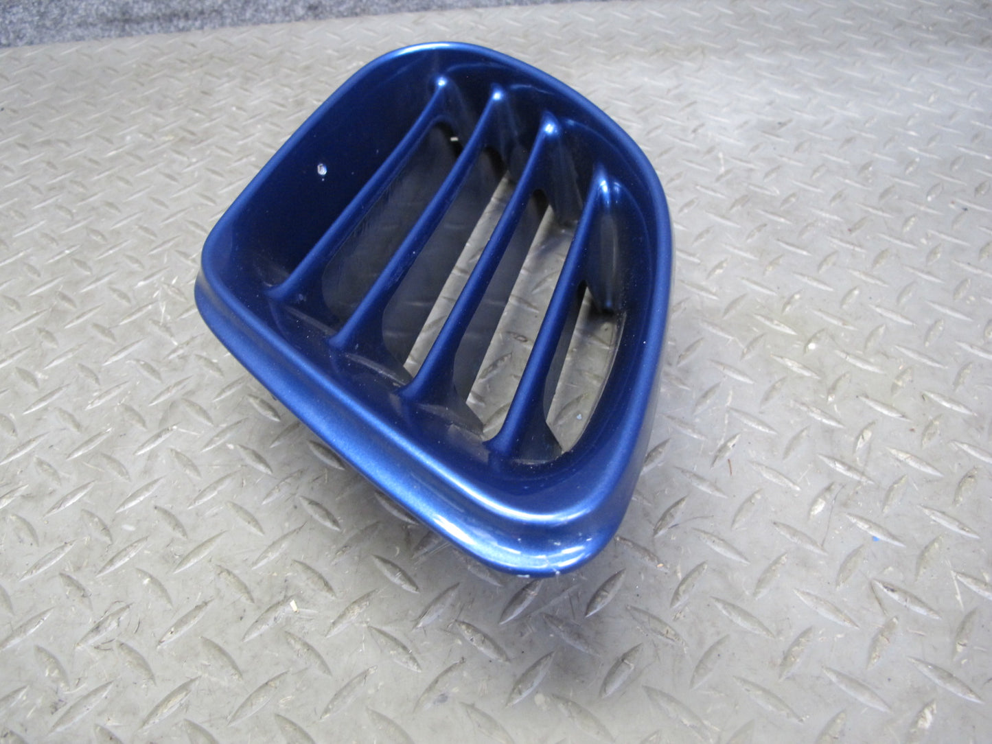 2003-2004 Porsche Boxster 986 Right & Left Side Quarter Air Intake Vent Set