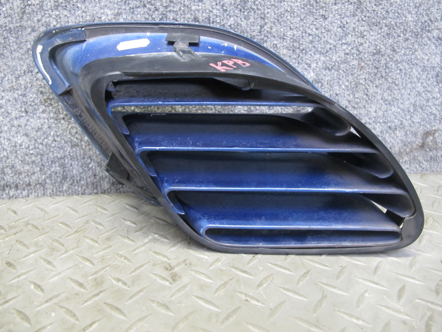2003-2004 Porsche Boxster 986 Right & Left Side Quarter Air Intake Vent Set