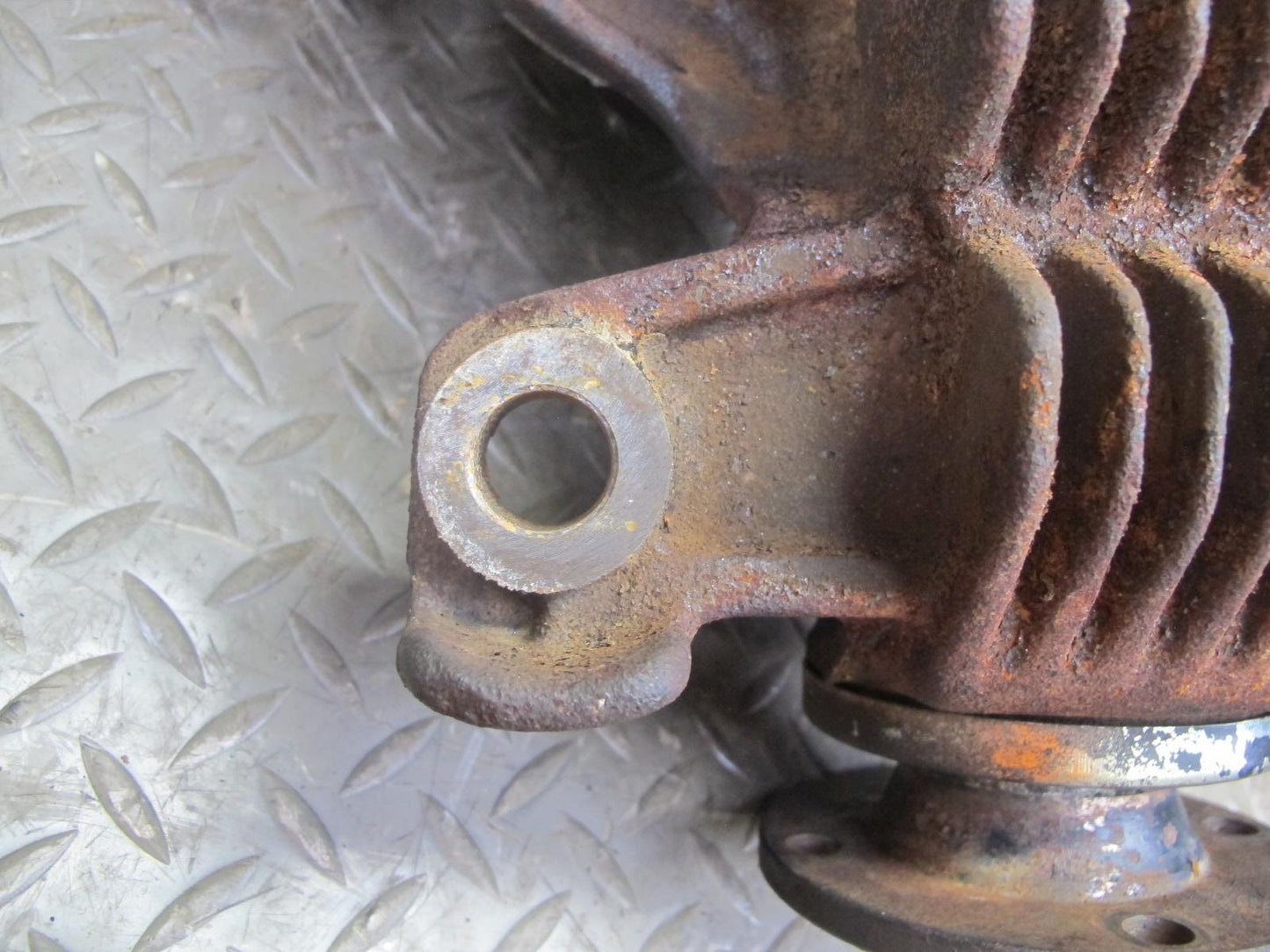 89-92 Toyota Supra MK3 NA A/T Rear Differential Carrier LSD 4.3 Ratio 71k OEM