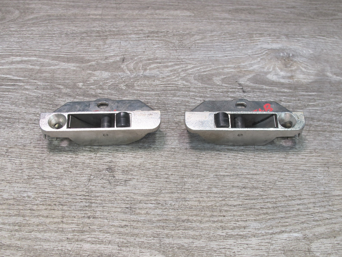 01-06 BMW E46 Convertible Set of 2 TOP Roof Lock Latch Striker Plate OEM