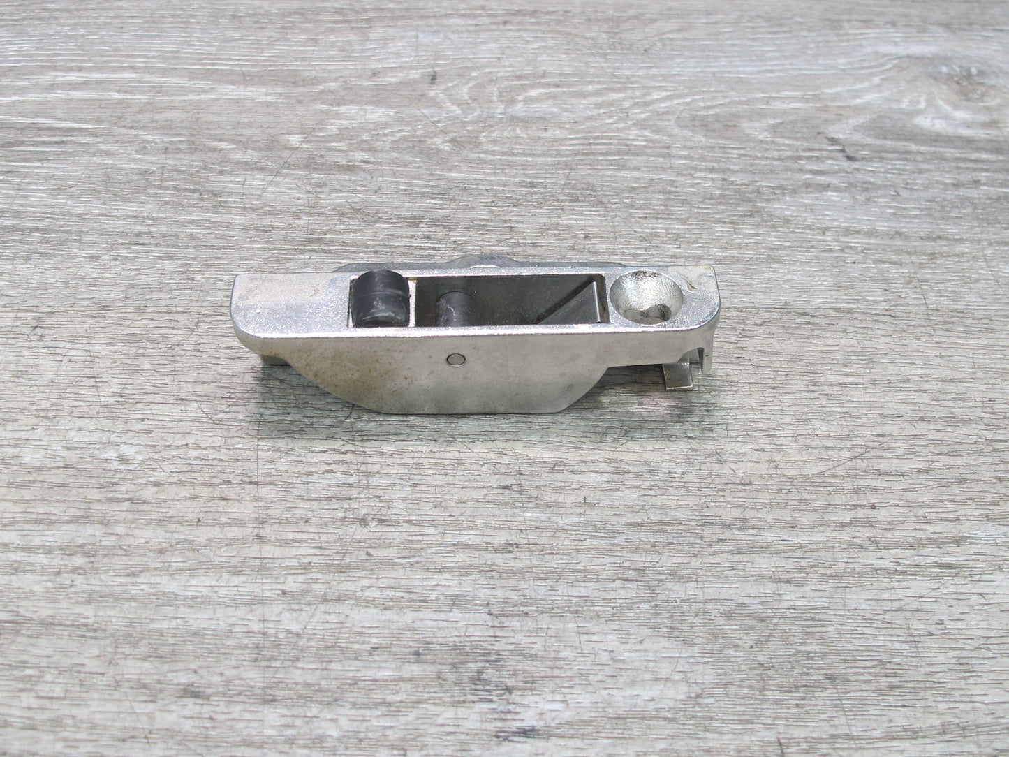 01-06 BMW E46 Convertible Set of 2 TOP Roof Lock Latch Striker Plate OEM