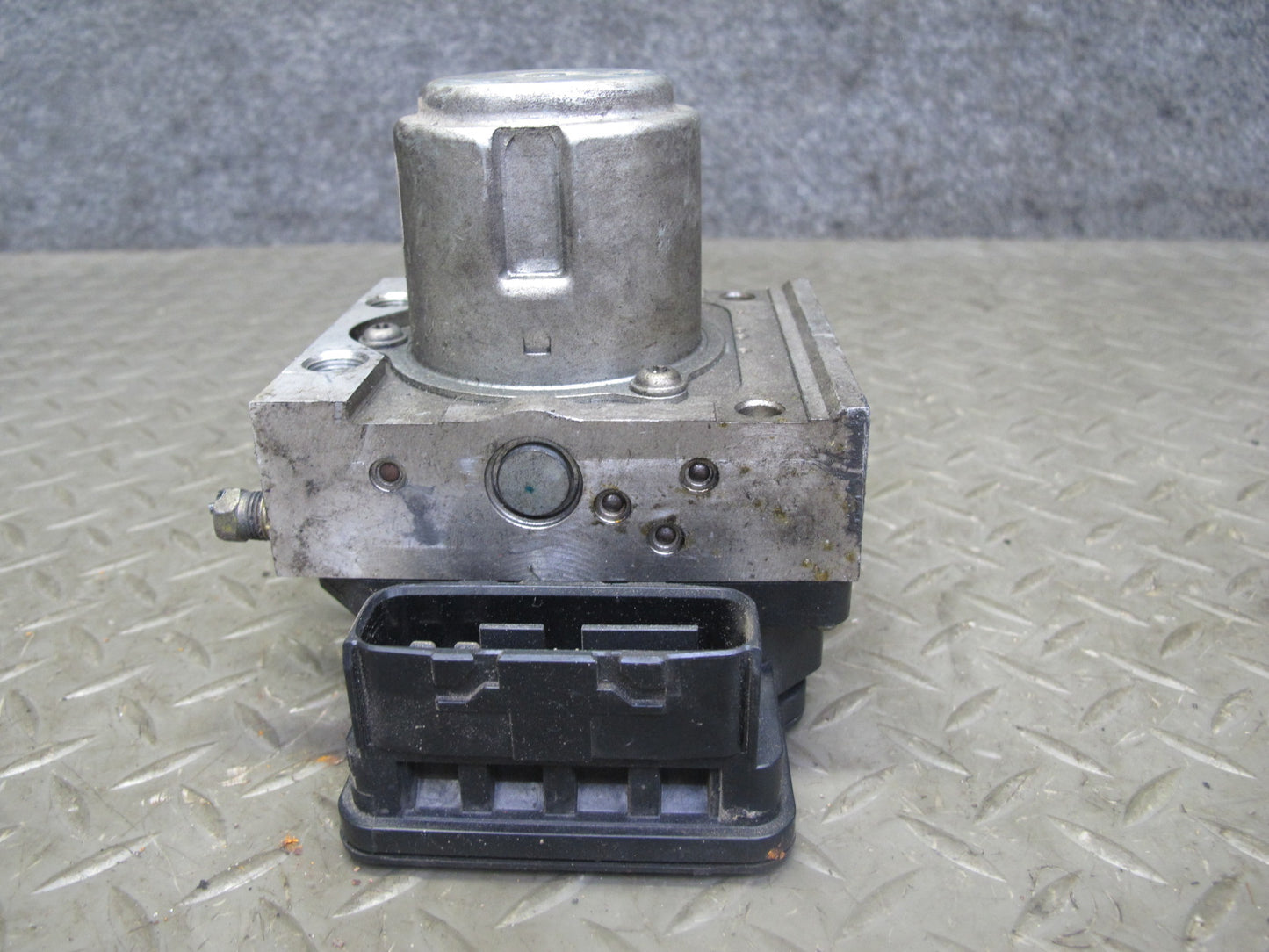 00-03 Honda S2000 Anti Lock Brake ABS Pump Module OEM
