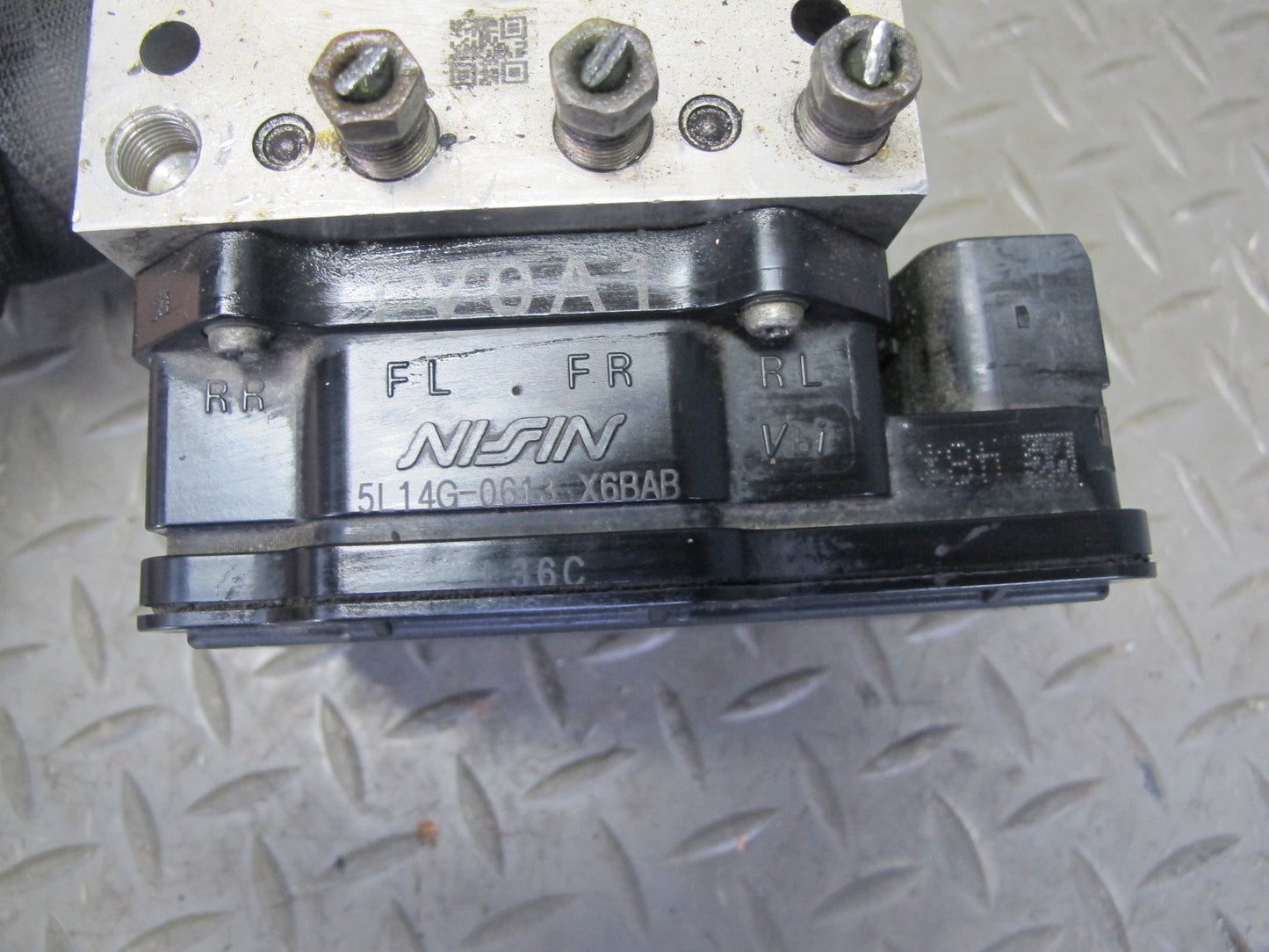 00-03 Honda S2000 Anti Lock Brake ABS Pump Module OEM