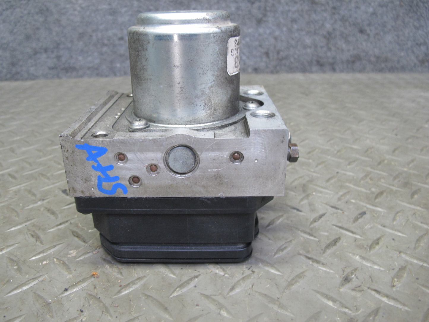 00-03 Honda S2000 Anti Lock Brake ABS Pump Module OEM