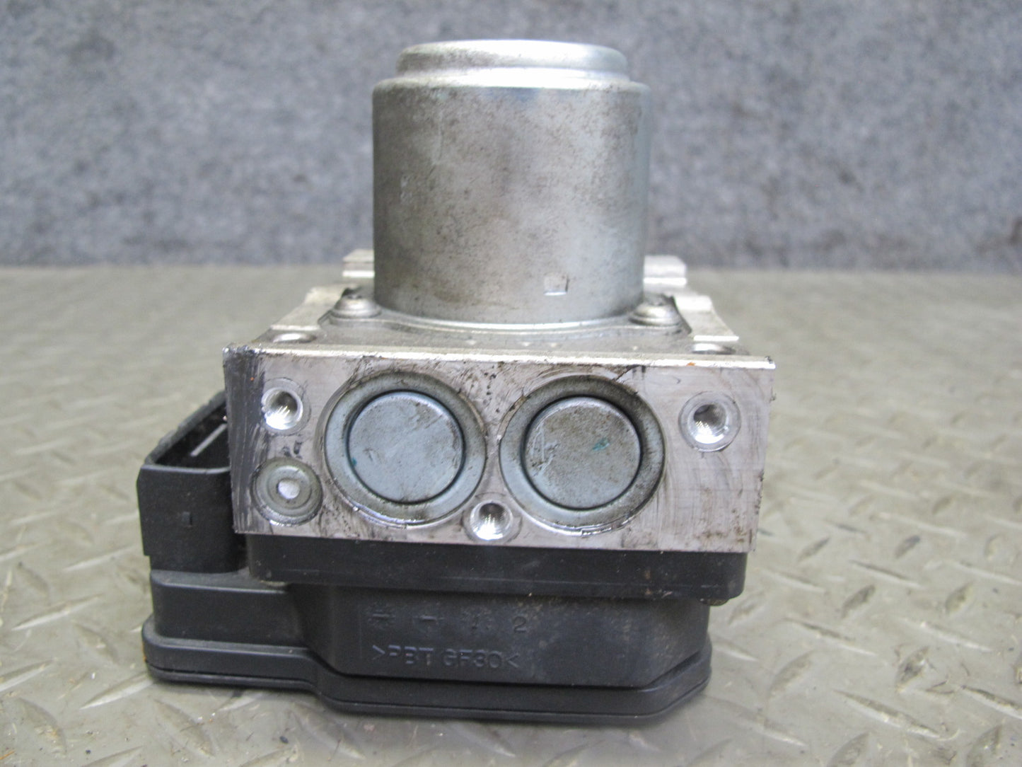 00-03 Honda S2000 Anti Lock Brake ABS Pump Module OEM