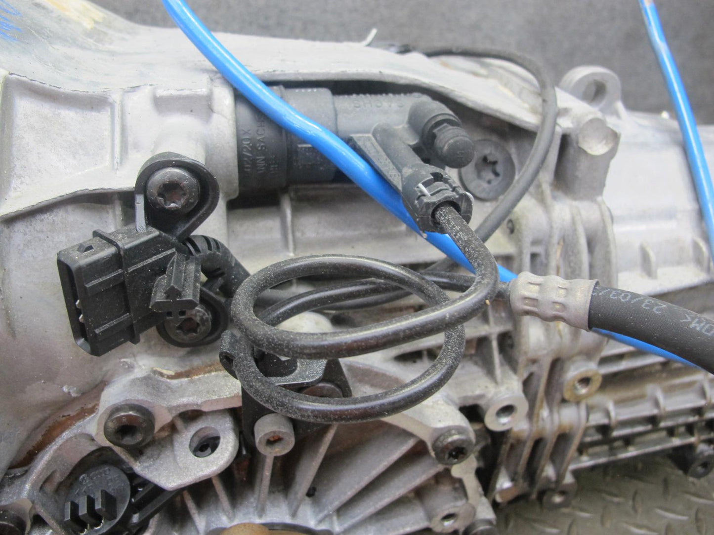 2000-2004 Porsche Boxster 986 2.7L G86.01 M/T 5-SPEED Manual Transmission