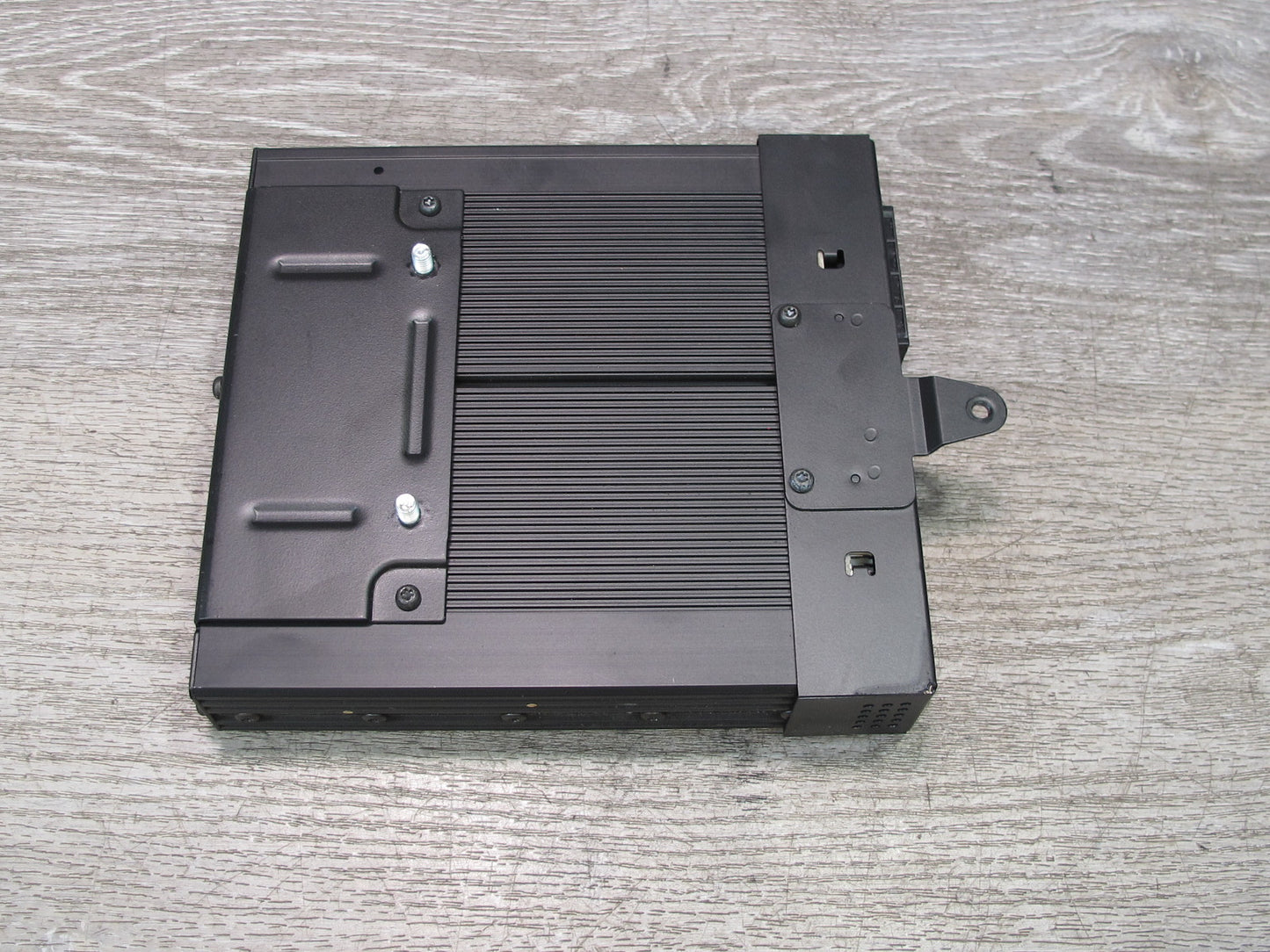01-06 BMW E46 3-SERIES Convertible Harman Kardon Audio Amplifier AMP 8380068 OEM