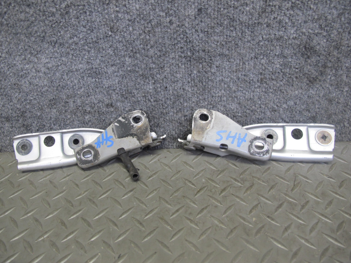 00-09 Honda S2000 Set of 2 Front Left & Right Hood Hinge OEM