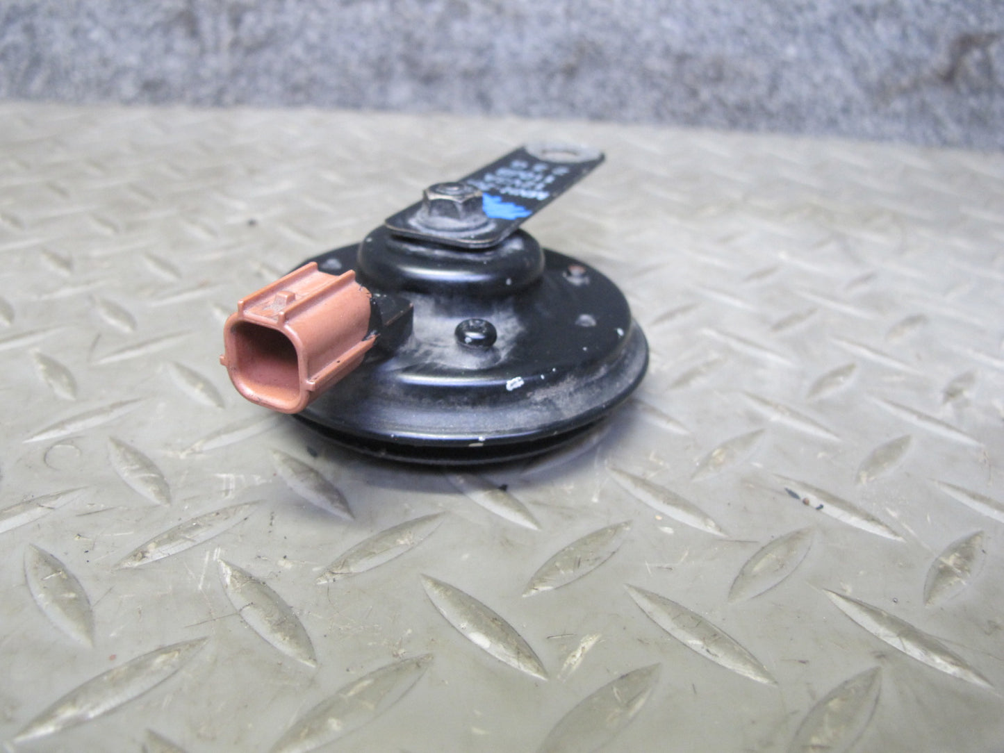 00-09 Honda S2000 High Tone Note Pitch Horn Signal OEM