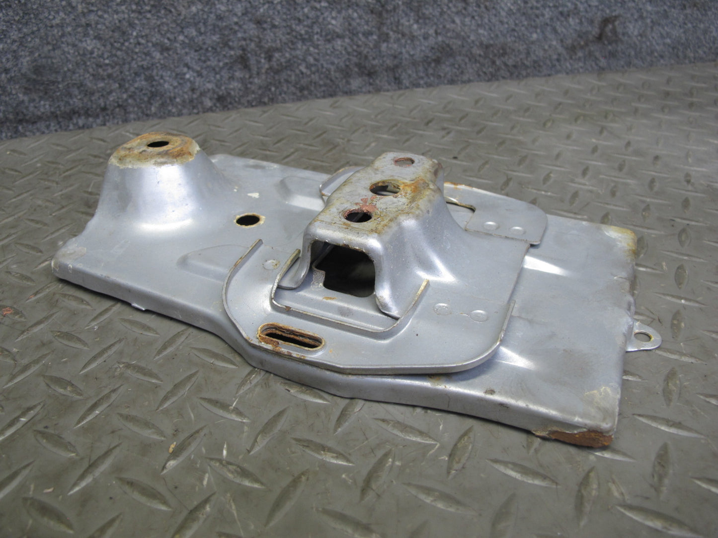 00-09 Honda S2000 Battery Tray Mount Support Set OEM