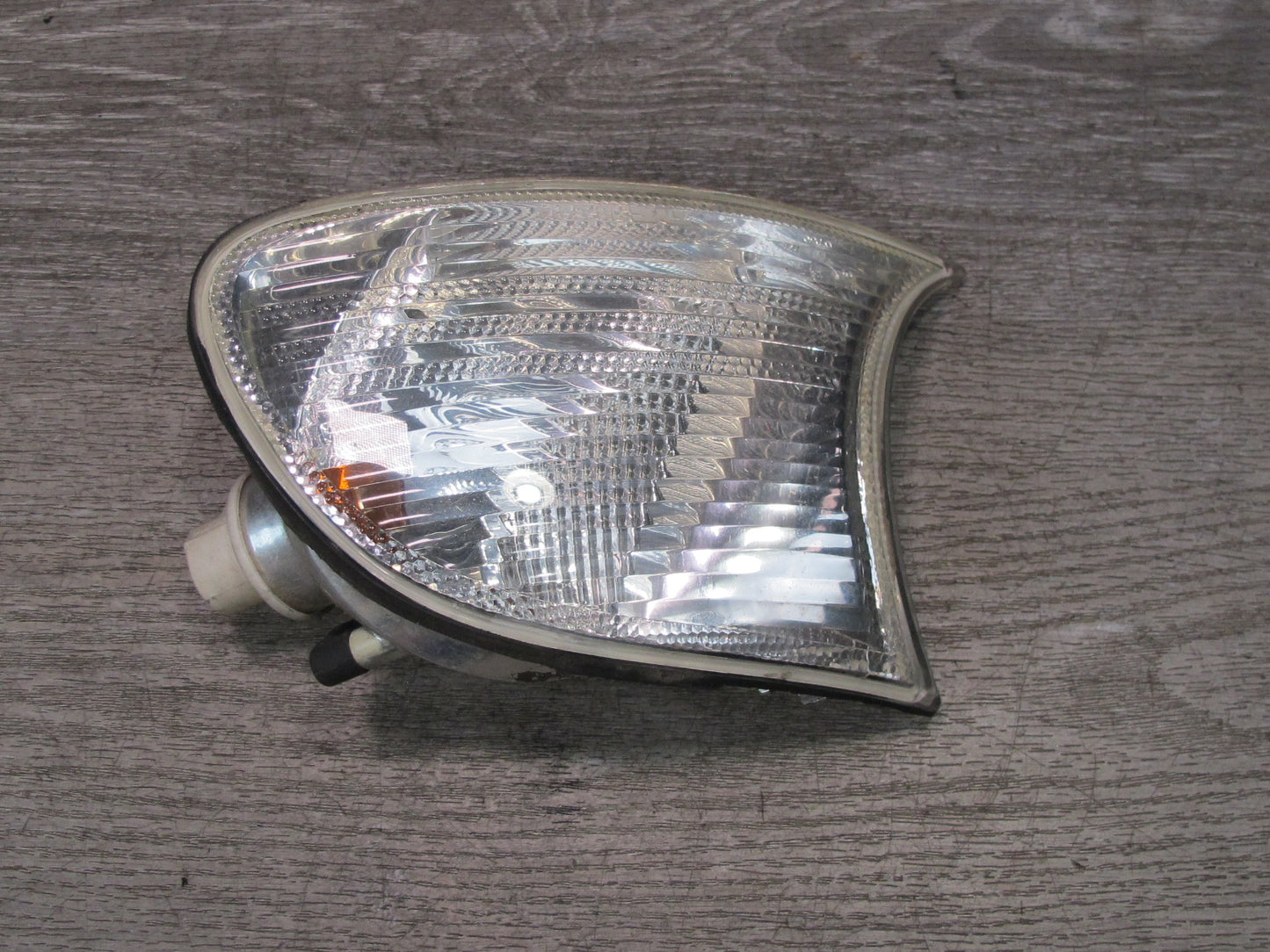 01-02 BMW E46 Coupe Convertible Front Left Turn Signal Corner Light Lamp OEM