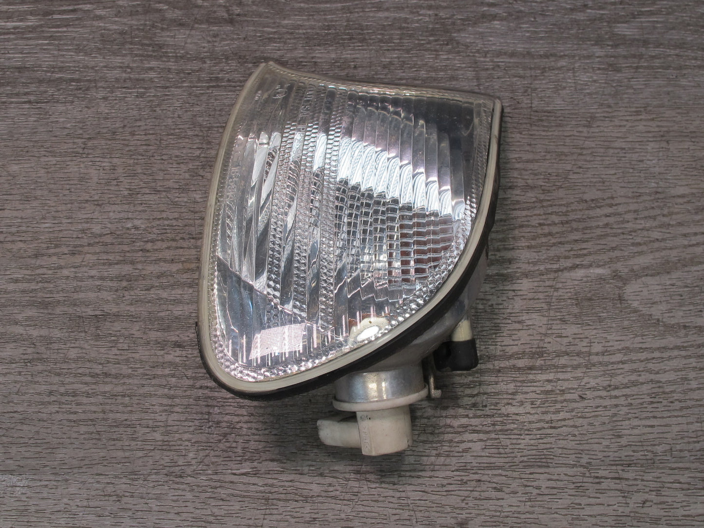 01-02 BMW E46 Coupe Convertible Front Left Turn Signal Corner Light Lamp OEM