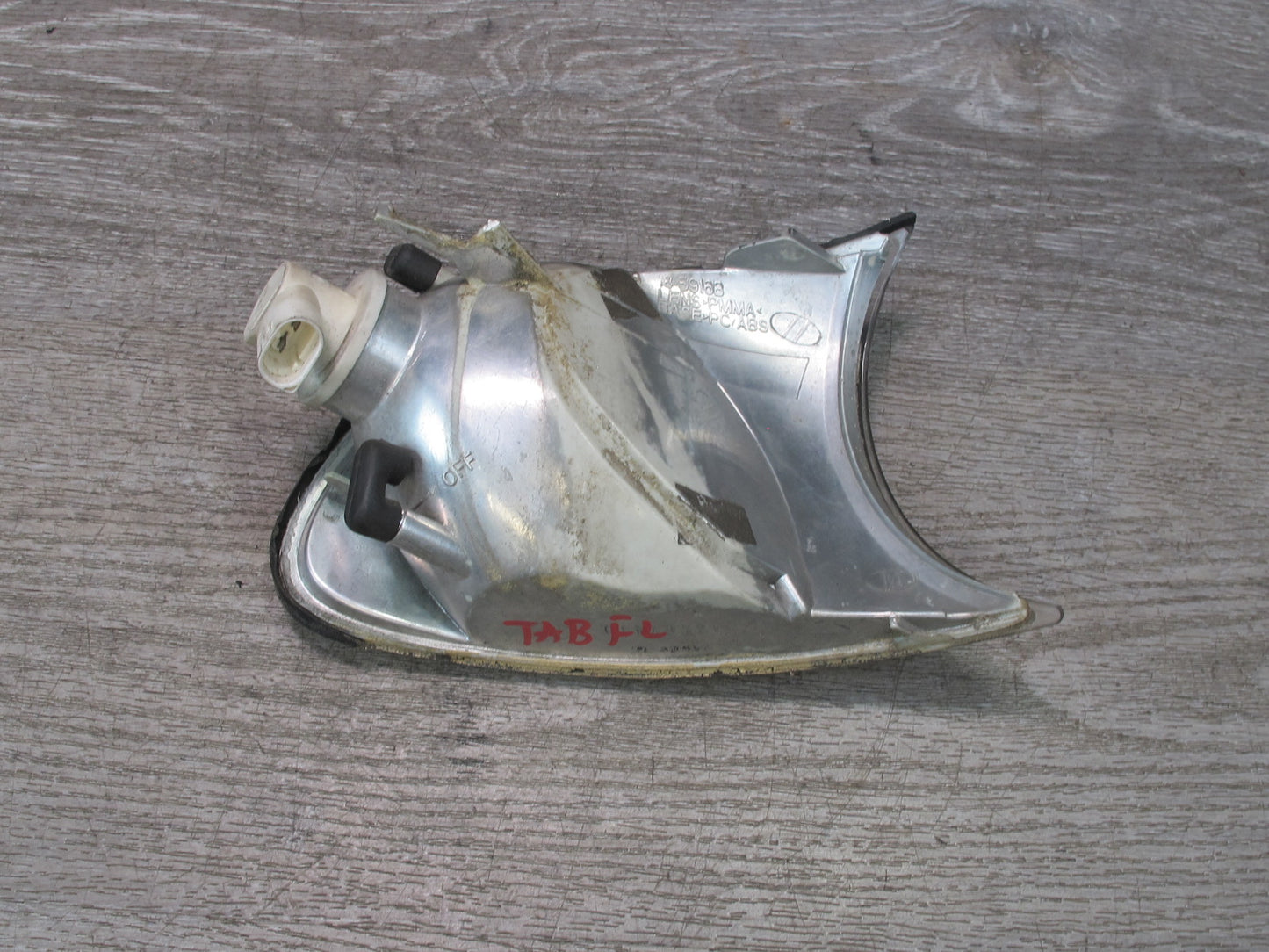 01-02 BMW E46 Coupe Convertible Front Left Turn Signal Corner Light Lamp OEM