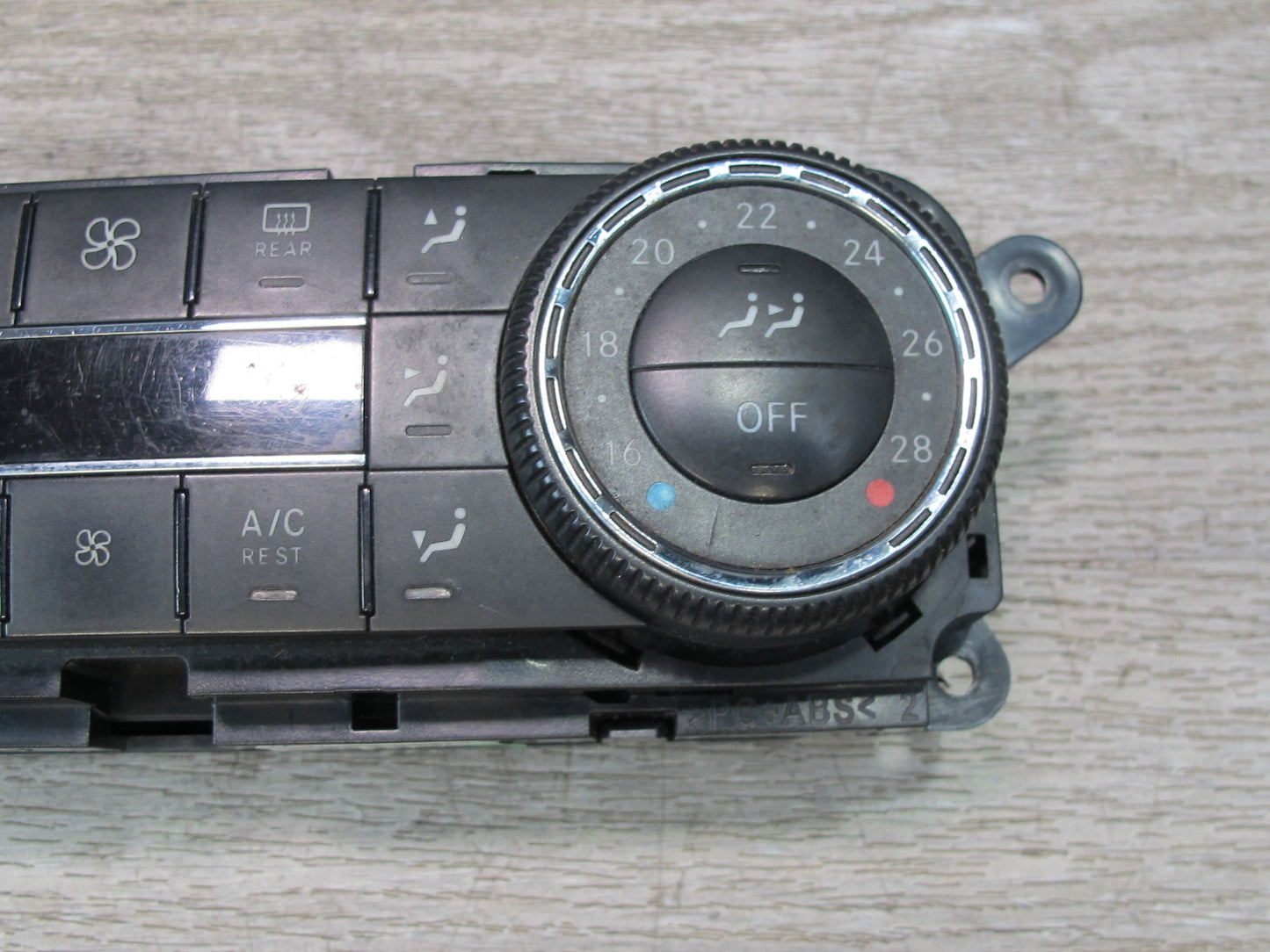 06-11 Mercedes W251 W164 R-class ML63 AMG Front Climate Control Switch Panel OEM