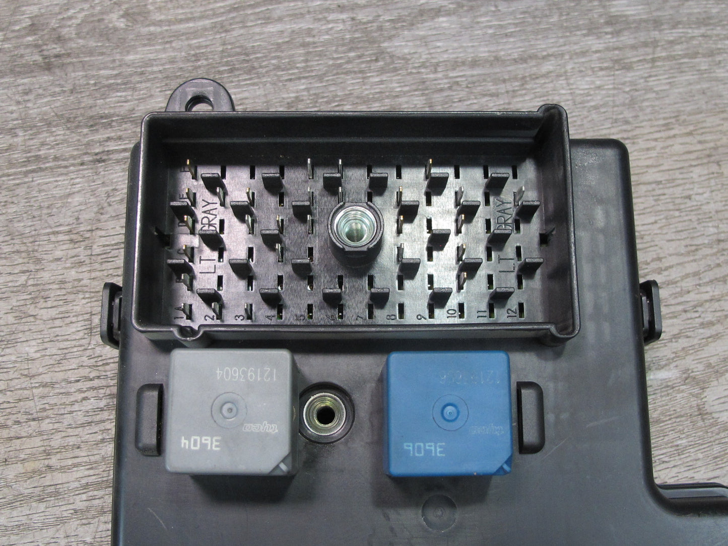 2006 Chevrolet Corvette C6 Body Control Module Unit BCM BCU 15850986 OEM