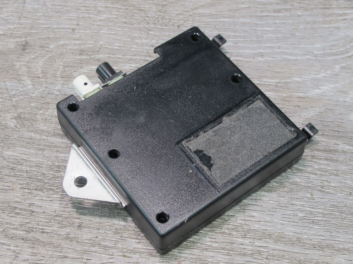 05-13 Chevrolet Corvette C6 Right Radio Antenna Module 15850056 OEM