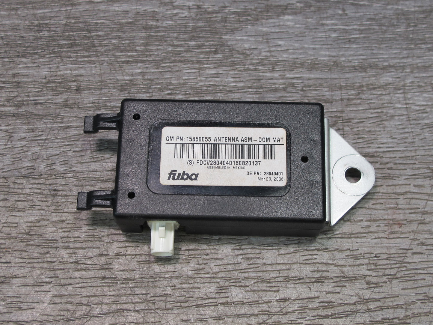 05-13 Chevrolet Corvette C6 Radio Antenna Module 15850055 OEM