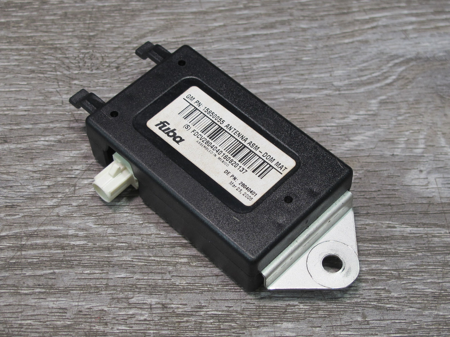 05-13 Chevrolet Corvette C6 Radio Antenna Module 15850055 OEM