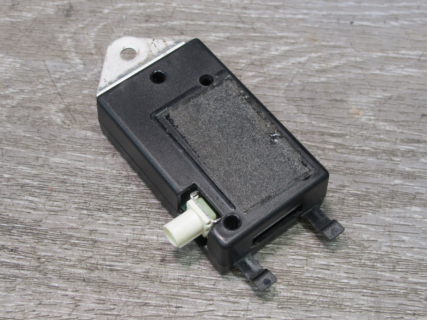 05-13 Chevrolet Corvette C6 Radio Antenna Module 15850055 OEM