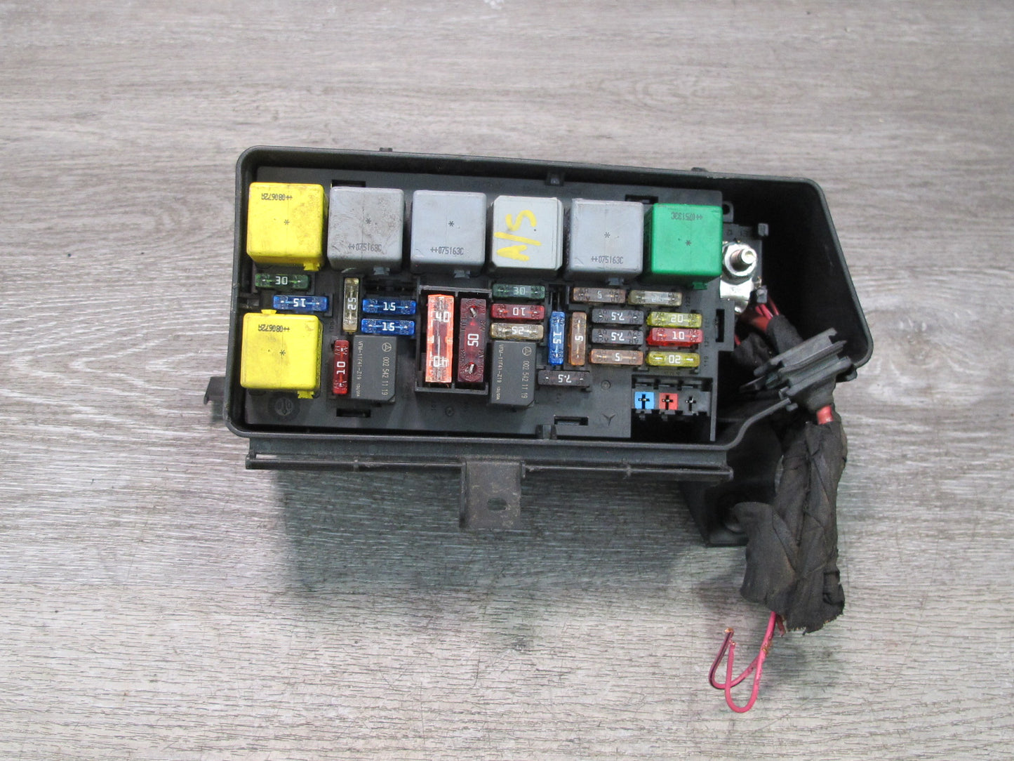06-11 Mercedes W164 Ml-class Underhood Relay Fuse Box OEM