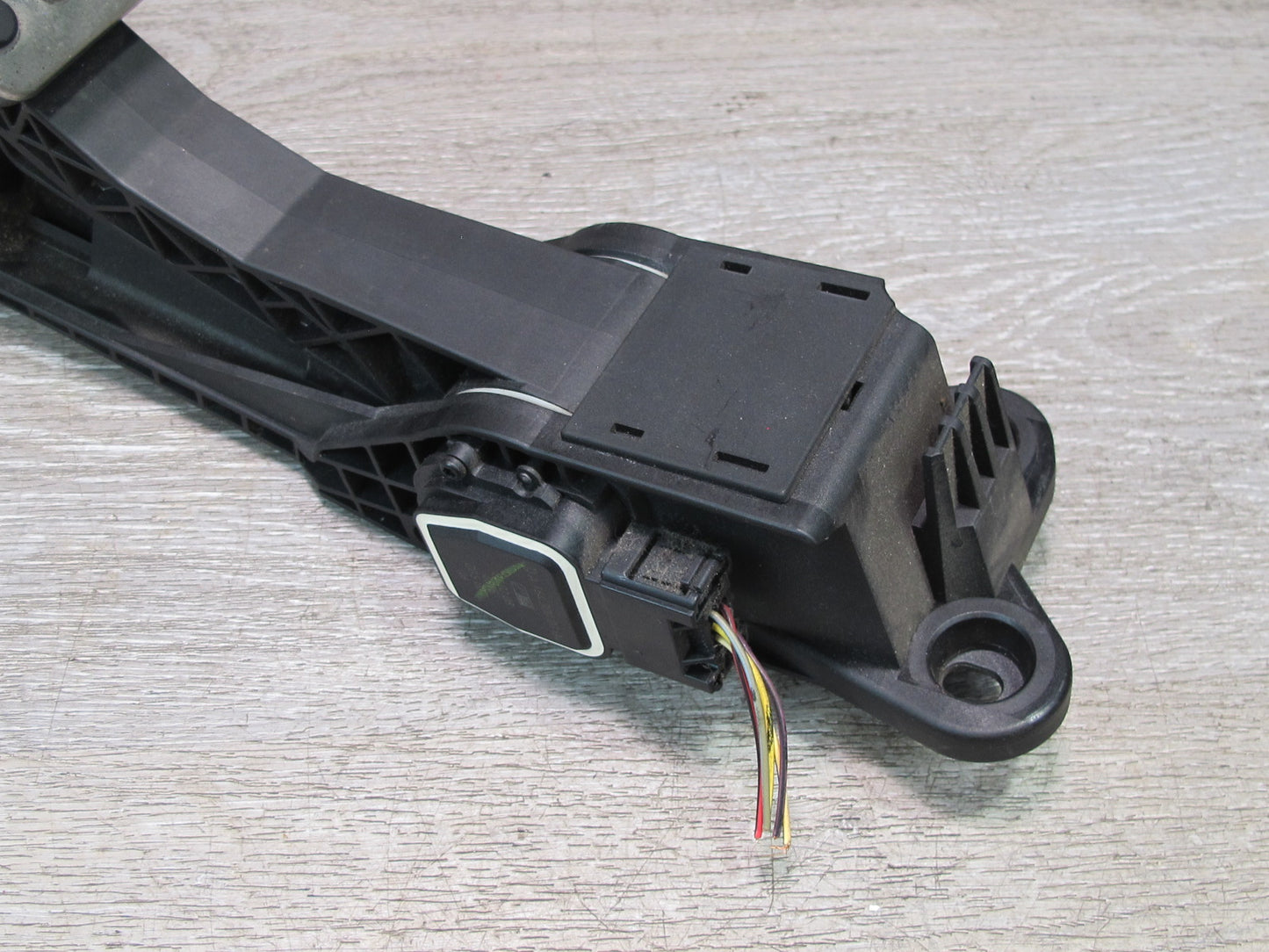 06-11 Mercedes W164 Ml-class Accelerator Throttle Gas Pedal 1643000104 OEM
