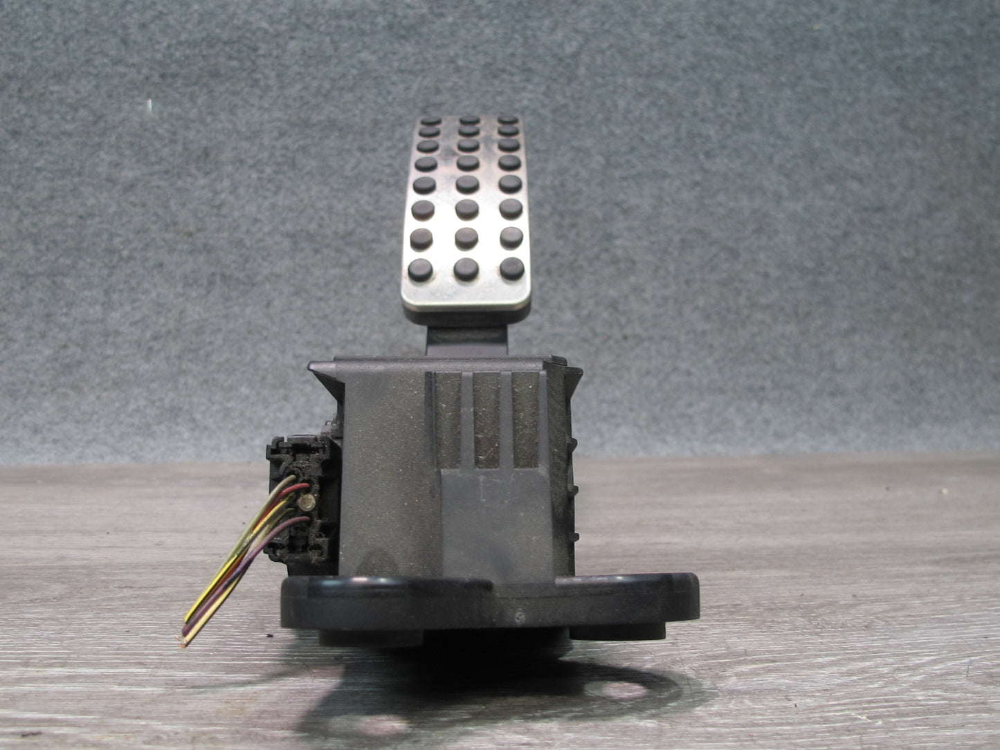06-11 Mercedes W164 Ml-class Accelerator Throttle Gas Pedal 1643000104 OEM