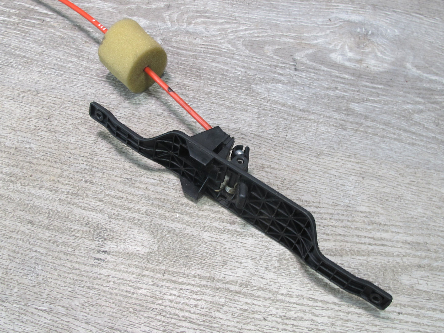 06-11 Mercedes W164 ML Rear Trunk Lid Lock Latch Actuator w Lock Mechanism OEM
