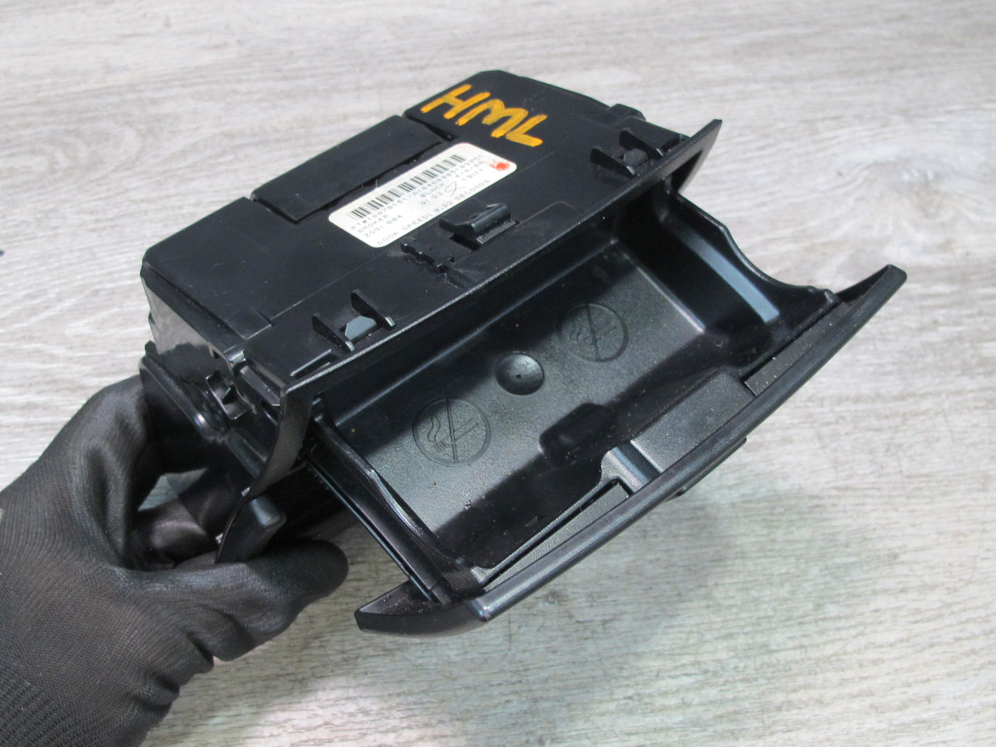 06-11 Mercedes W164 Ml-class Rear Center Console Storage Tray 1646800510 OEM