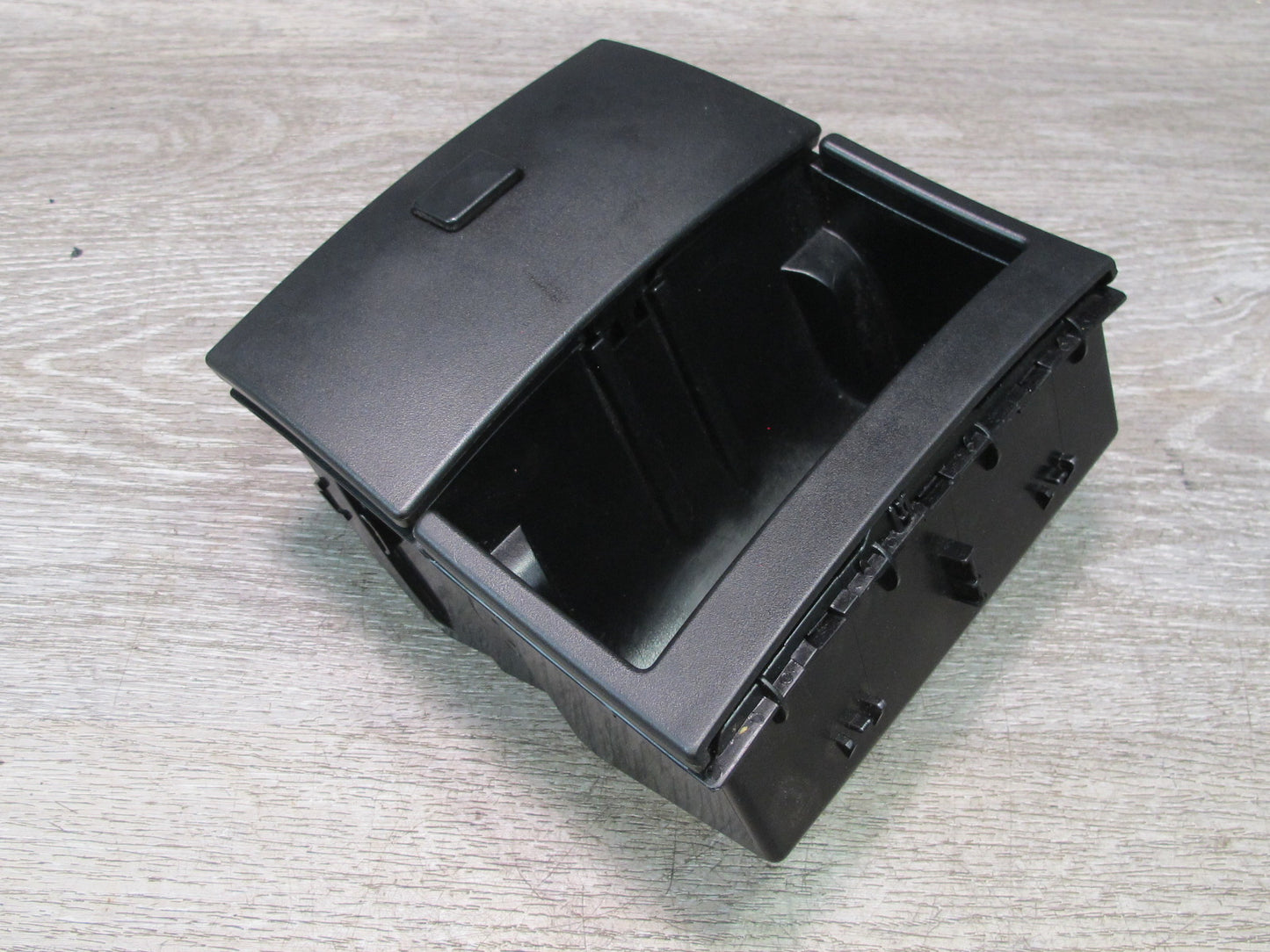 06-11 Mercedes W164 Ml-class Rear Center Console Storage Tray 1646800510 OEM