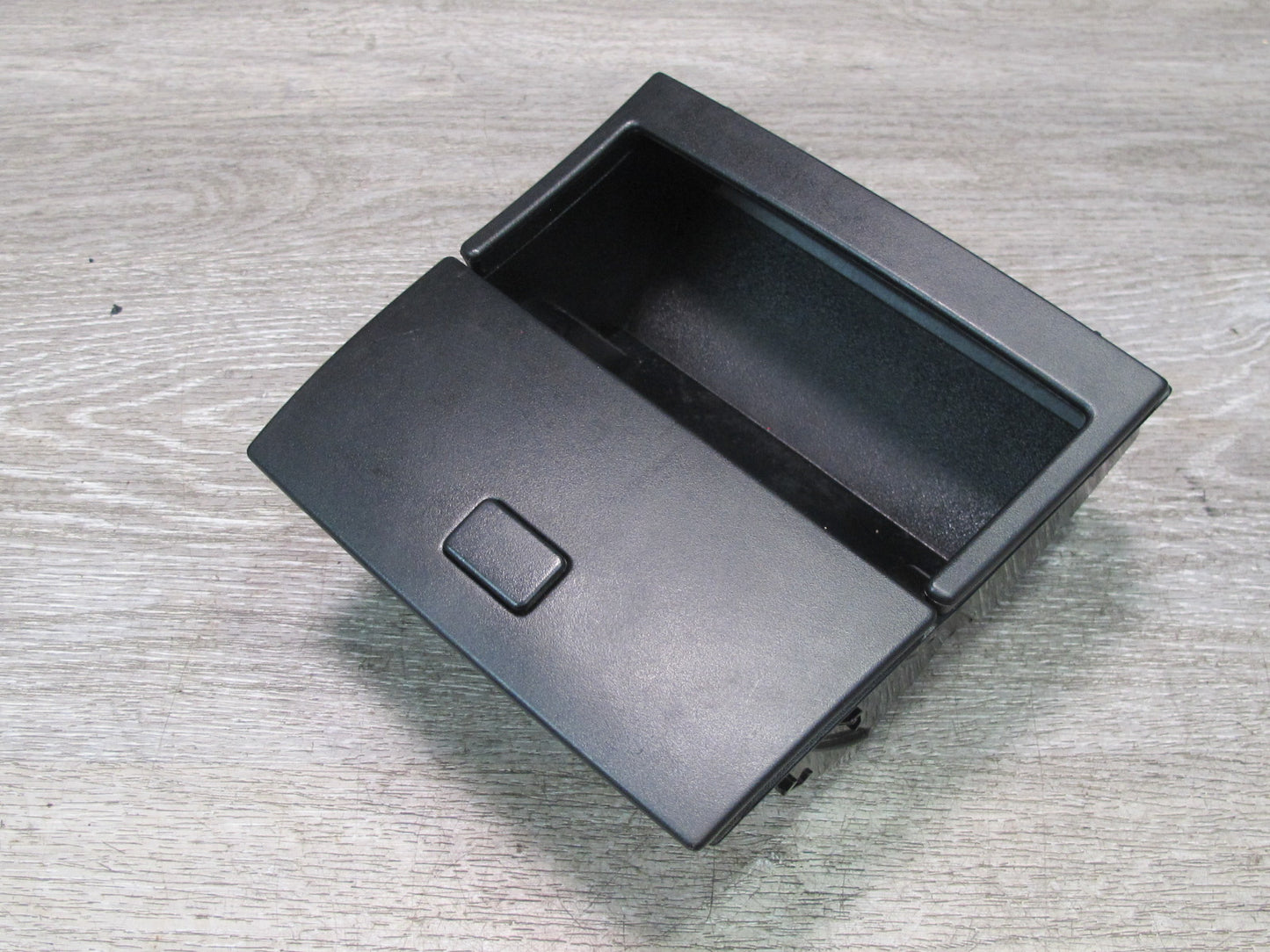 06-11 Mercedes W164 Ml-class Rear Center Console Storage Tray 1646800510 OEM