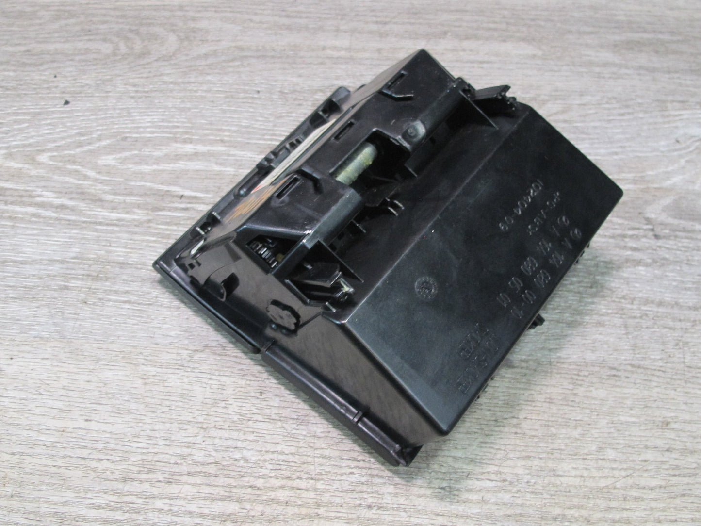 06-11 Mercedes W164 Ml-class Rear Center Console Storage Tray 1646800510 OEM