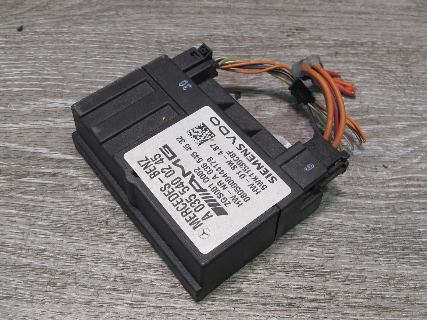 07-11 Mercedes W219 W164 CLS63 ML63 AMG Fuel Pump Motor Control Module OEM