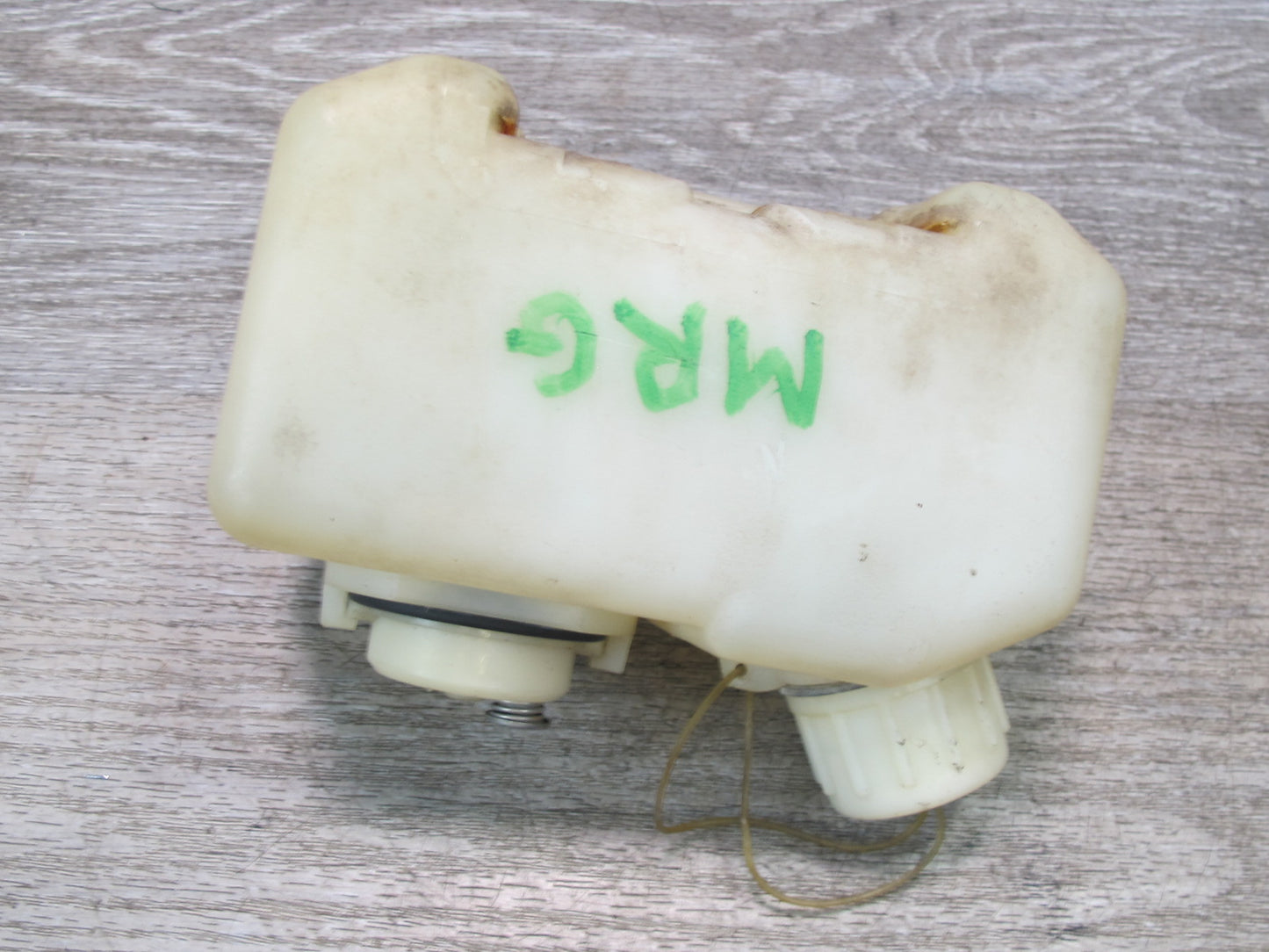84-85 Mazda RX7 FB Sub Zero Starting Assist Fluid Reservoir Tank w Pump OEM