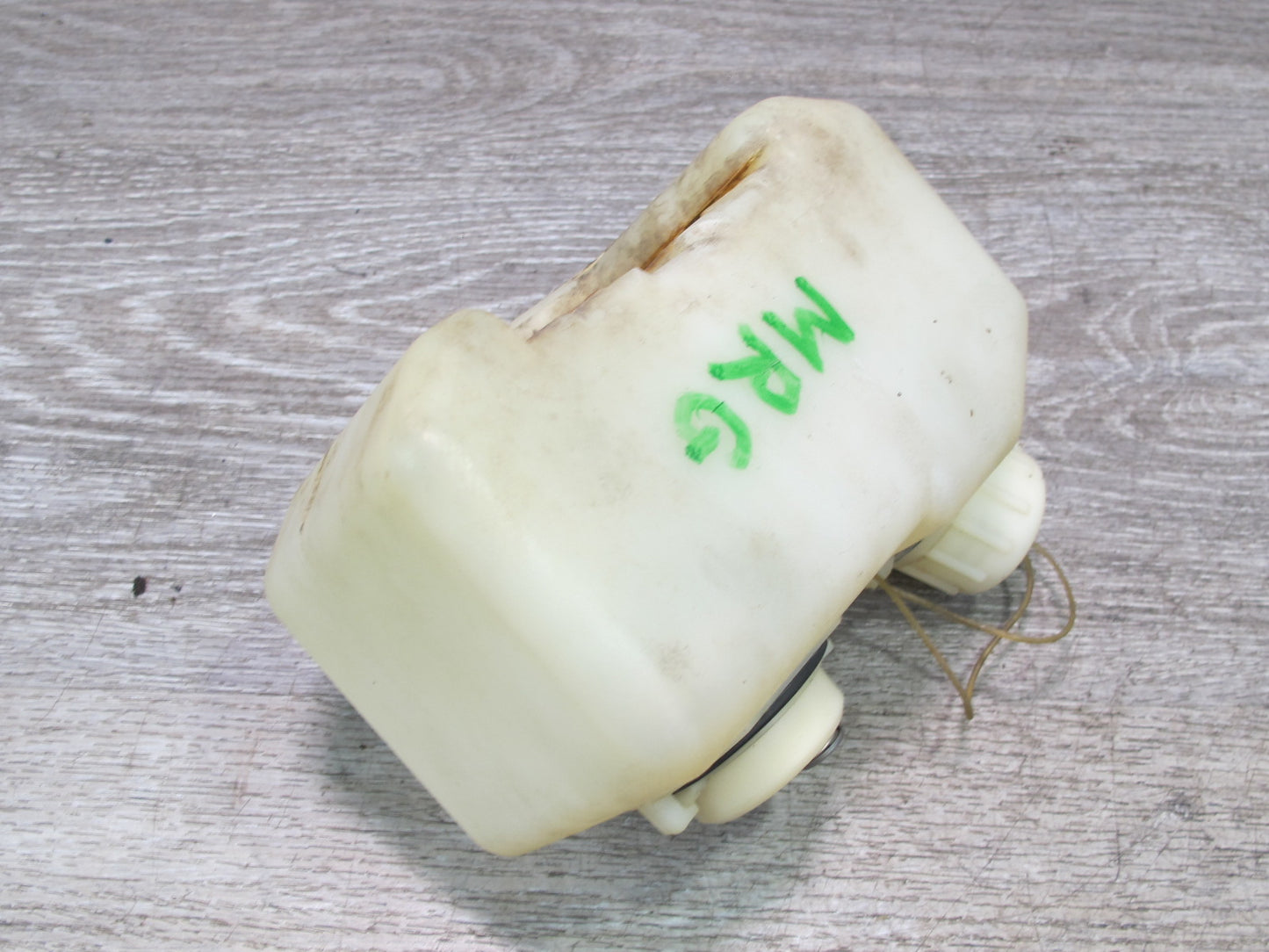 84-85 Mazda RX7 FB Sub Zero Starting Assist Fluid Reservoir Tank w Pump OEM