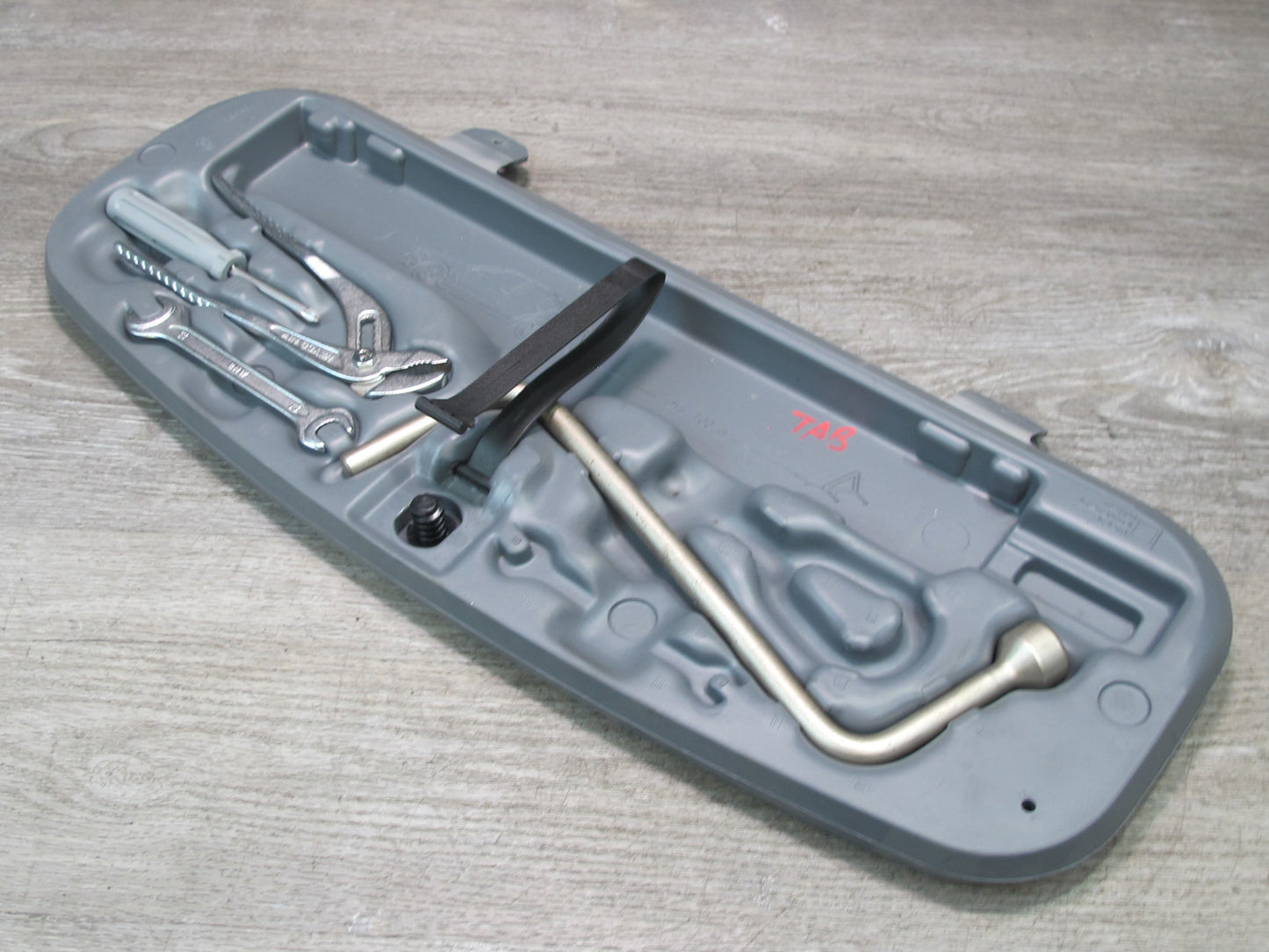 01-06 BMW E46 Convertible Spare Tire Lift Jack Wrench Tool KIT Case OEM