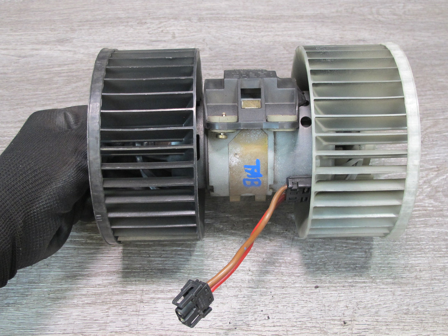 01-06 BMW E46 3-SERIES A/C Heater Blower Motor Fan w Resistor OEM