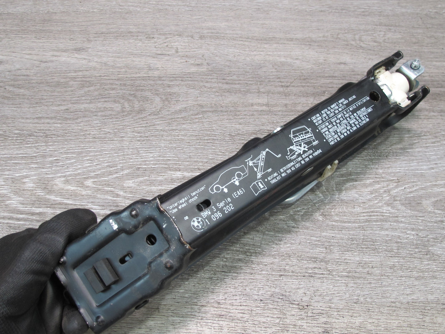 01-06 BMW E46 3-SERIES Emergency Spare Tire Lift Jack Tool 1096202 OEM