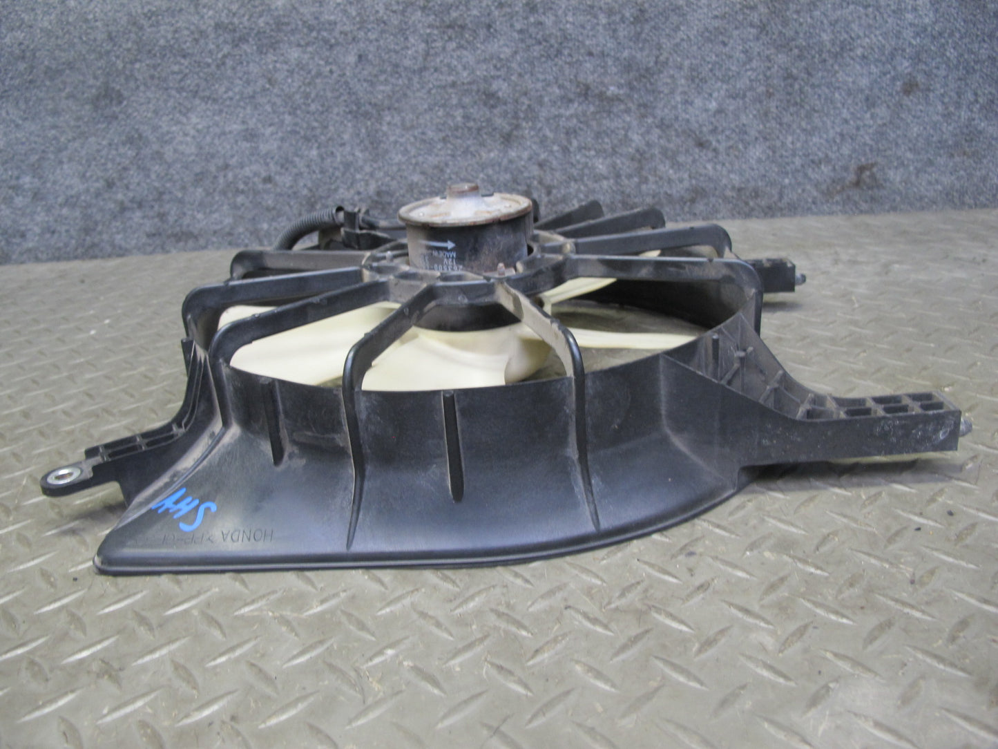 00-03 Honda S2000 Right 5 Blade Engine Cooling Fan Motor Shroud OEM