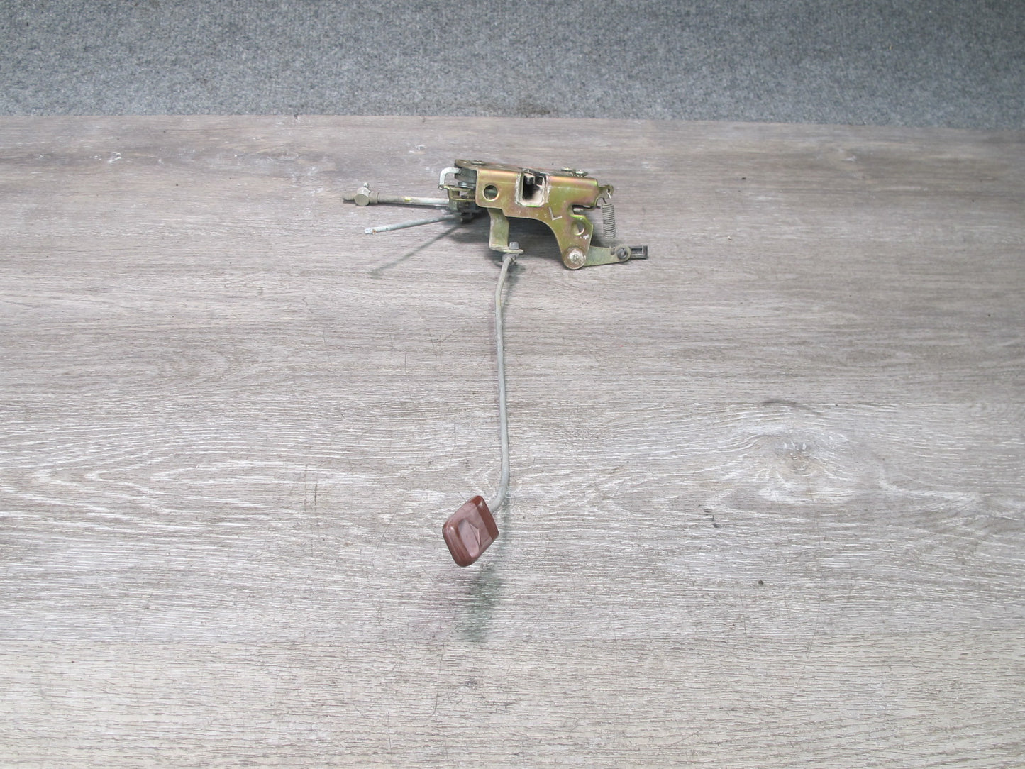 84-85 Mazda RX7 FB Front Left Driver Door Lock Latch Actuator OEM
