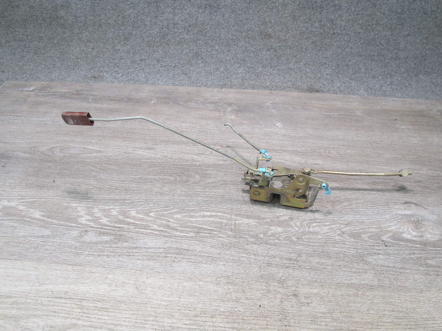 84-85 Mazda RX7 FB Front Right Passenger Door Lock Latch Actuator OEM