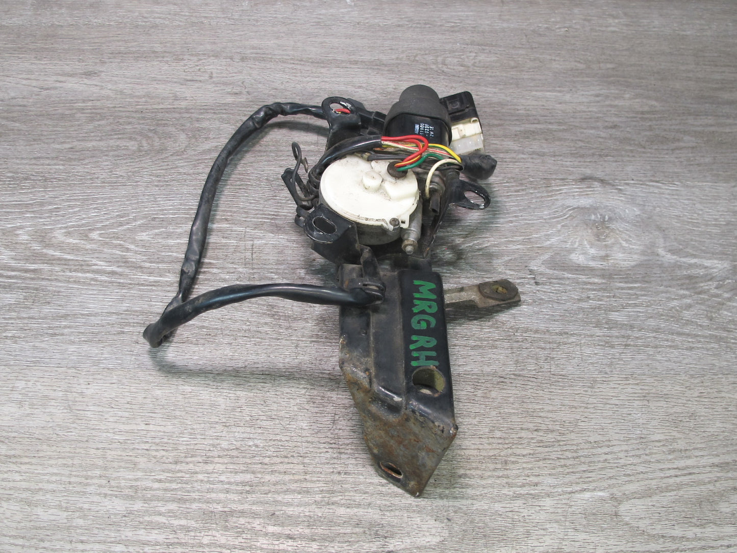84-85 Mazda RX7 FB Front Right Pop-up Headlight Motor Assembly OEM