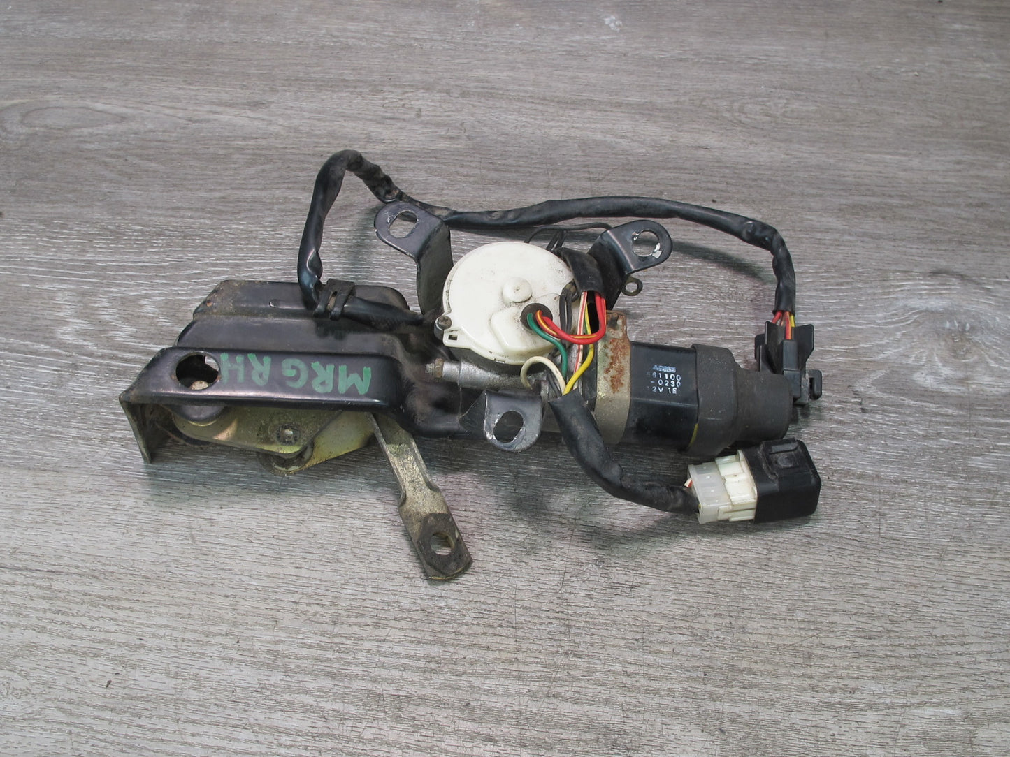84-85 Mazda RX7 FB Front Right Pop-up Headlight Motor Assembly OEM