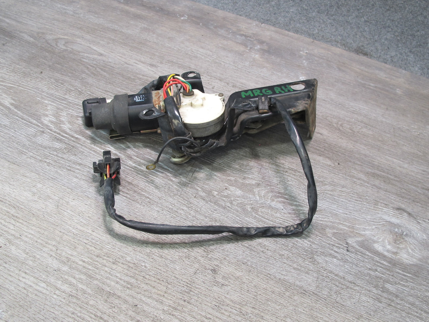 84-85 Mazda RX7 FB Front Right Pop-up Headlight Motor Assembly OEM