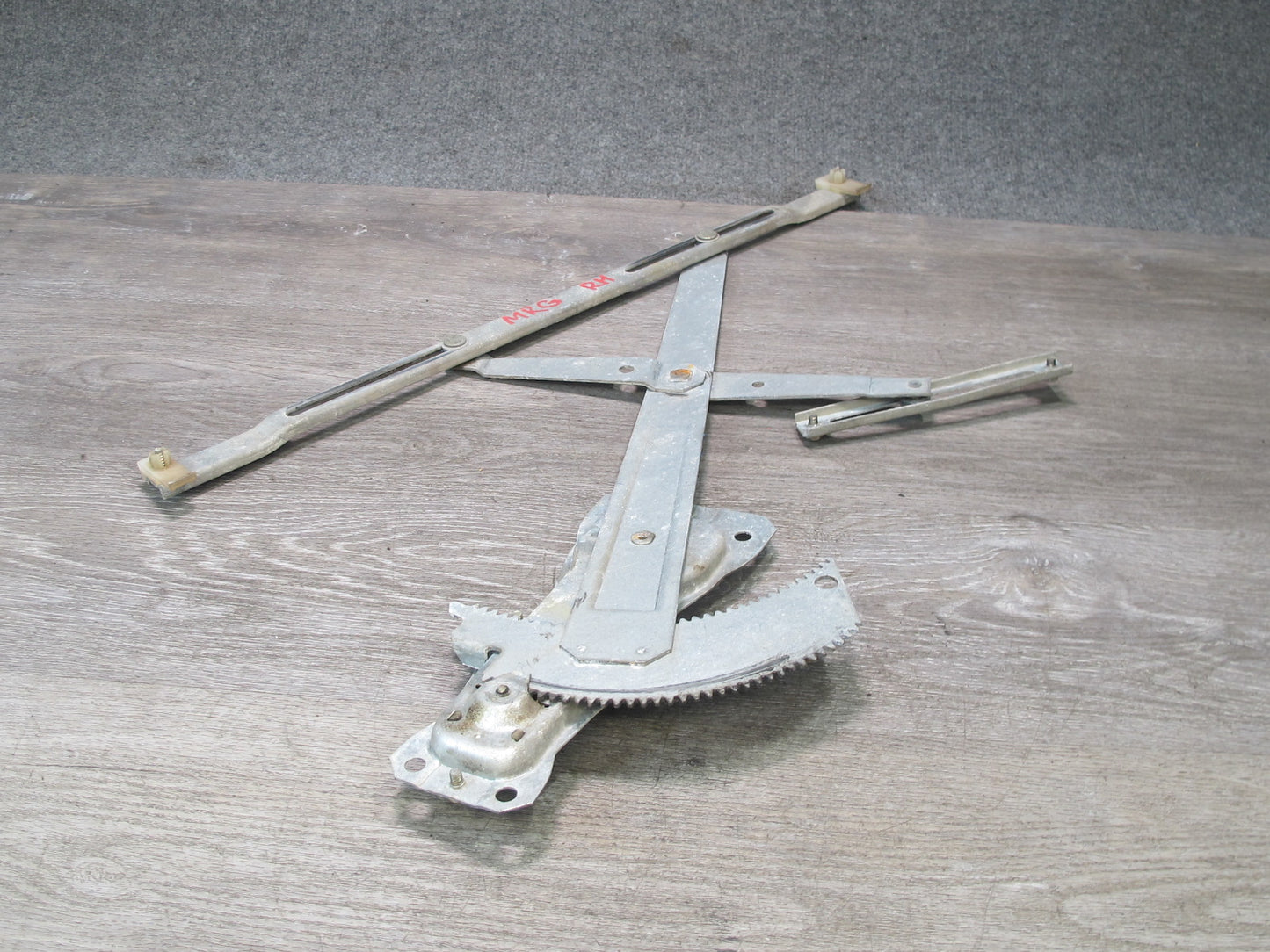 84-85 Mazda RX7 FB Right Passenger Door Manual Window Regulator OEM