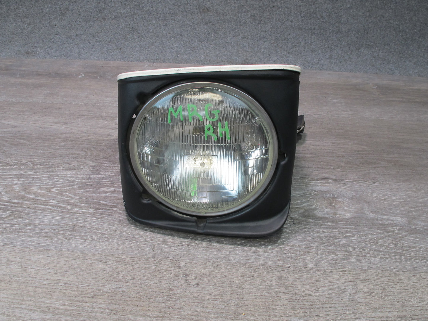84-85 Mazda RX7 FB Front Right Pop-up Headlight Lamp Dover White OEM