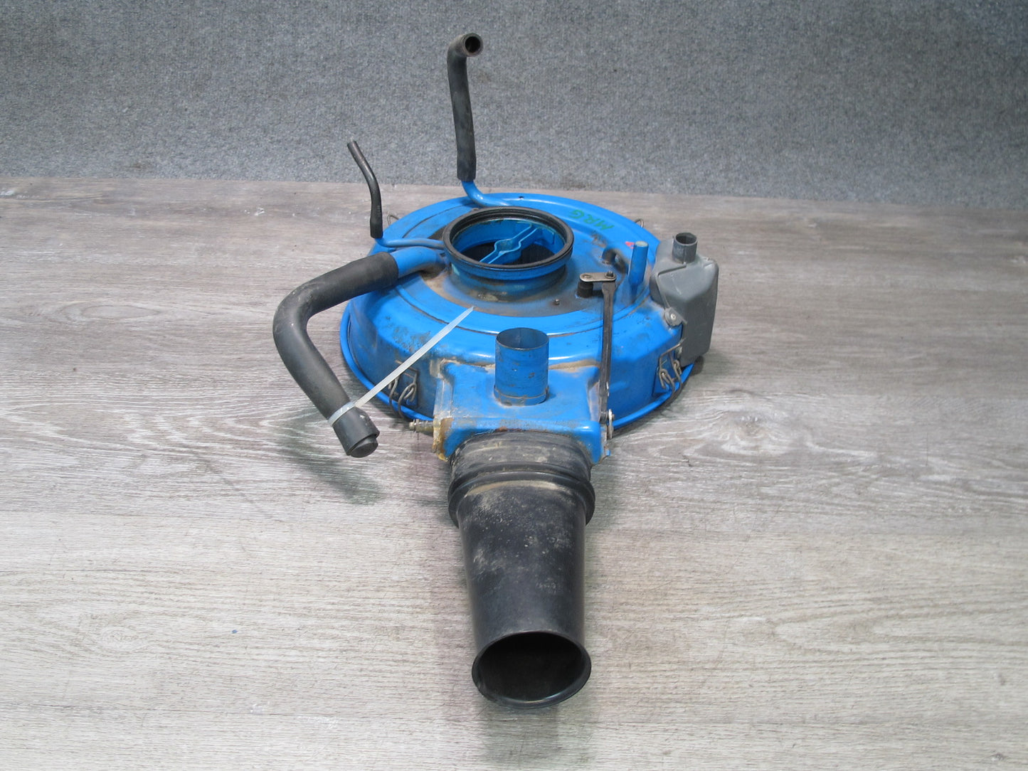 84-85 Mazda RX7 FB 12A Engine Air Intake Cleaner Filter Box Housing OEM