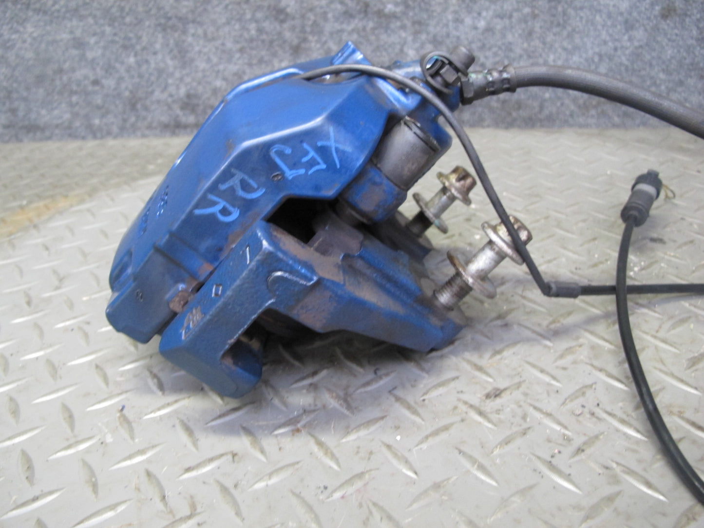2013-2014 BMW E70 E71 X5M X6M Rear Left & Right Brembo Brake Caliper Set of 2