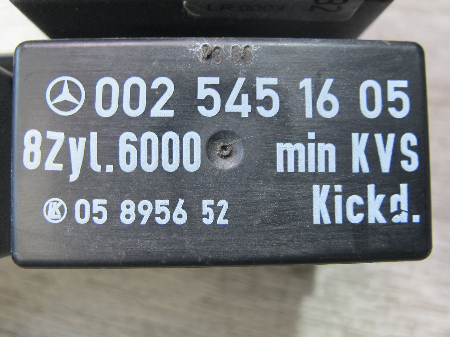 86-89 Mercedes R107 560SL Fuel Pump Idle Speed A/C Relay Box Module Holder OEM