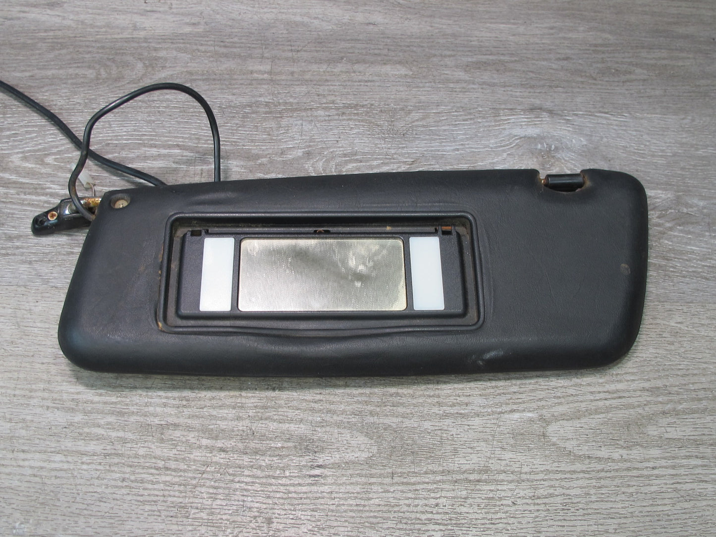 86-89 Mercedes R107 560SL Set of 2 Front Left & Right Sun Visor Black OEM